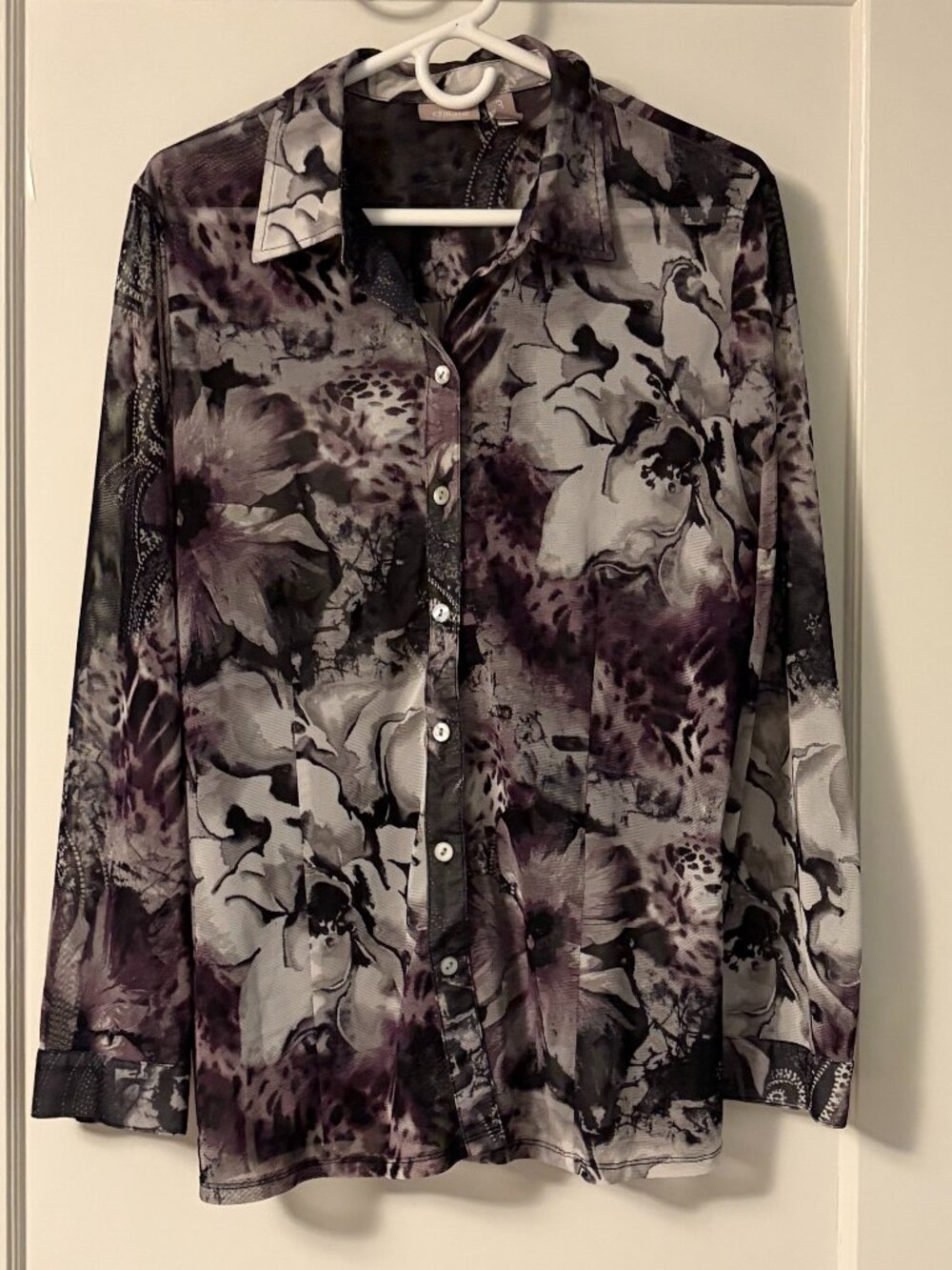 Chicos sheer dark floral button up blouse size 3 (XL) purple whimsigoth bohemian